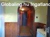 Elad� 40.00 nm-es Fel�j�tand� Csal�di h�z Tiszak�rt