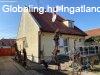 Elad� 110.00 nm-es Fel�j�tott Csal�di h�z Gyula