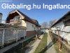 Gyul�n, a f�rd��vezetben k�n�lunk megv�telre egy kiv�l� adot