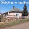 Erd�telek elad� csal�di h�z