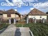 K�t h�z egy �r��rt Dorogh�z�n