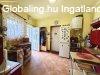 Elad� h�zr�sz Pom�z, 	�falu k�zpontban