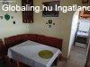 Elad� 88.00 nm-es Fel�j�tott Csal�di h�z Ny�regyh�za