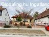 Elad� csal�di h�z �jharty�n