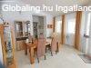 Elad� csal�di h�z B�h�nye, 	Telep�l�s sz�le