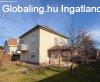 Elad� csal�di h�z �rd, 	Parkv�ros, csendes mell�kutca