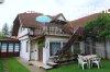 Elad� v�zk�zeli 4 apartmanos Csal�di h�z Balatonbogl�ron!