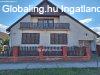 Elad� 135.00 nm-es Fel�j�tand� Csal�di h�z Kisk�r�s Tesco k�