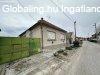 Elad� 100.00 nm-es Fel�j�tand� Csal�di h�z B�tya K�zpont 
