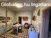 Elad� 100.00 nm-es Fel�j�tand� Csal�di h�z B�tya K�zpont 