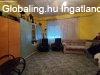 Elad� Csal�di H�z M�hker�ken!