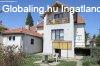Elad� K�TGENER�CI�S csal�di h�z Keszthelyen.