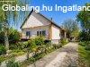 Elad�  Ecsegen csal�dih�z ? ahol a nyugalom �s a lehet�s�gek