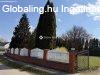 Elad� h�z, Csesztreg