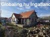 Elad� csal�di h�z Nemesv�mos, 	F� utca