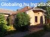 Elad� 120.00 nm-es Fel�j�tott Csal�di h�z Geszt