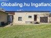 Vidéki nyugalom Pákán - 3 szobás, TÉGLA családi ház garázzsa Vidéki nyugalom Pákán - 3 szobás, TÉGLA családi ház garázzsa