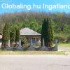 B�rn�ban term�szetk�zeli hangulatos csal�di h�z
