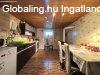 Elad� csal�di h�z �rhida, 	k�zponthoz k�zel