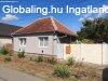 Elad� 100.00 nm-es Csal�di h�z Gyula