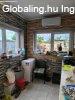 Tiszaf�ldv�ron a K�r�si Csoma S�ndor �ton fel�j�tott csal�di