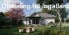 Megv�telre k�n�lunk Tura egyik legszebb r�sz�n, aszfaltozott